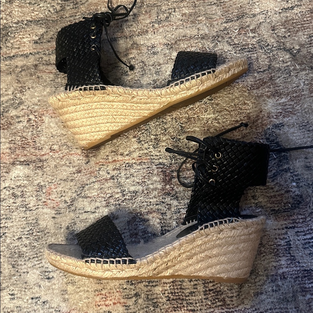 Bettye Muller Woven Leather Wedge Espadrille Lace-Up Sandals - Black.Size 8. New